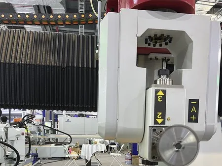 Double Head 5-Axis CNC Machining Center