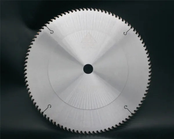 PCD Diamond Saw Blade for Fine Cutting of Solid Wood and Acrylic